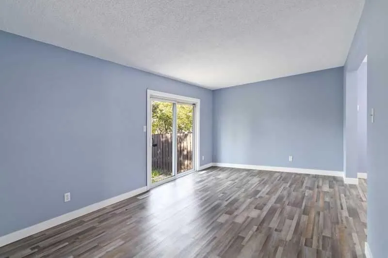 151C DICKINS Drive