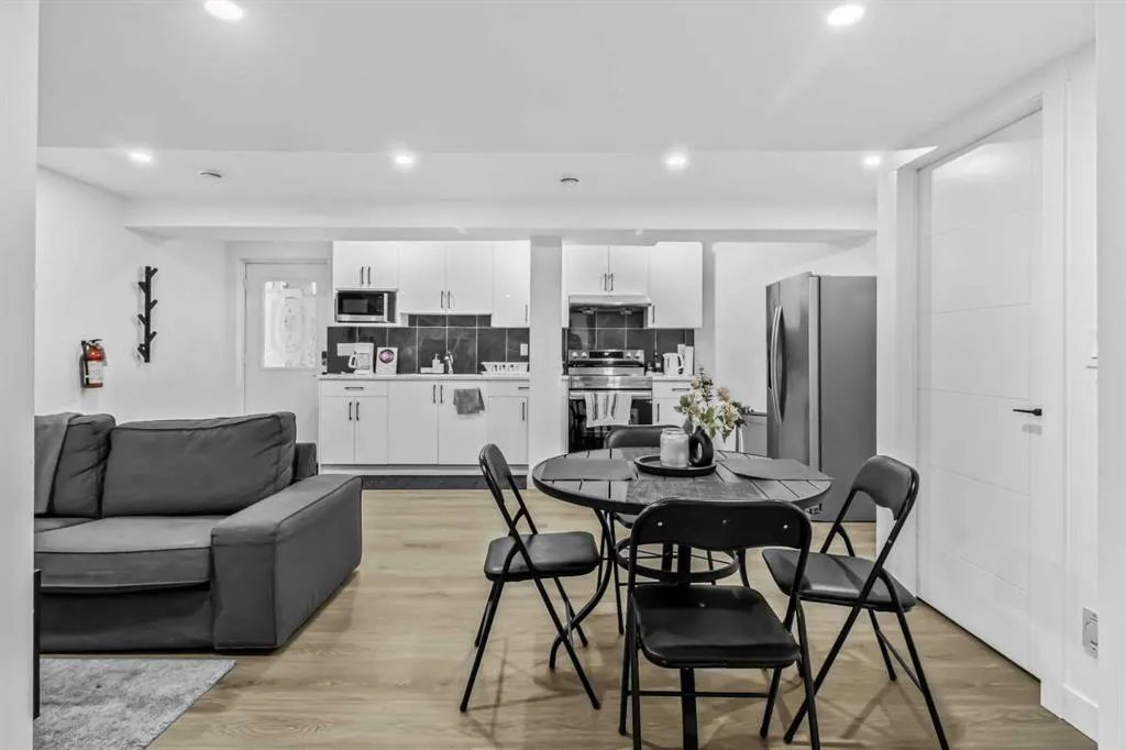 46 Sun Harbour Road SE
