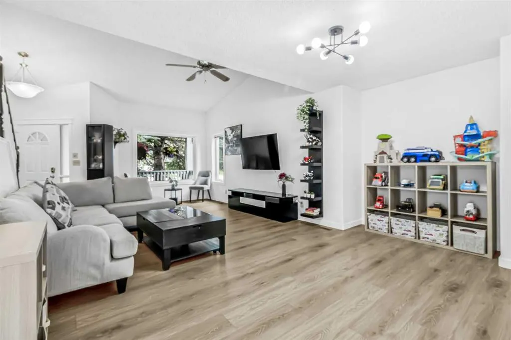 46 Sun Harbour Road SE