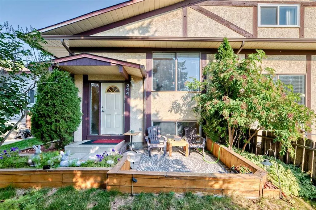 244 Flett Drive NE
