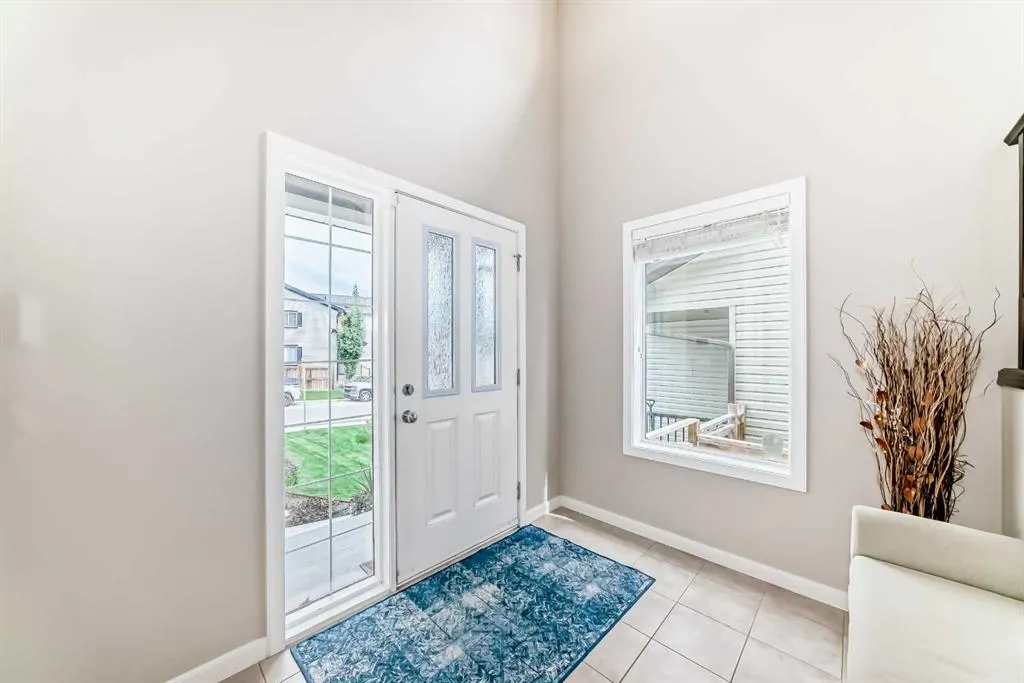 180 Kinlea Link NW