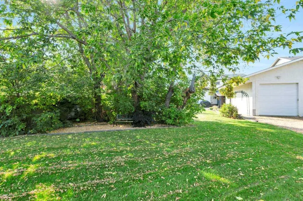 5436 53 Avenue