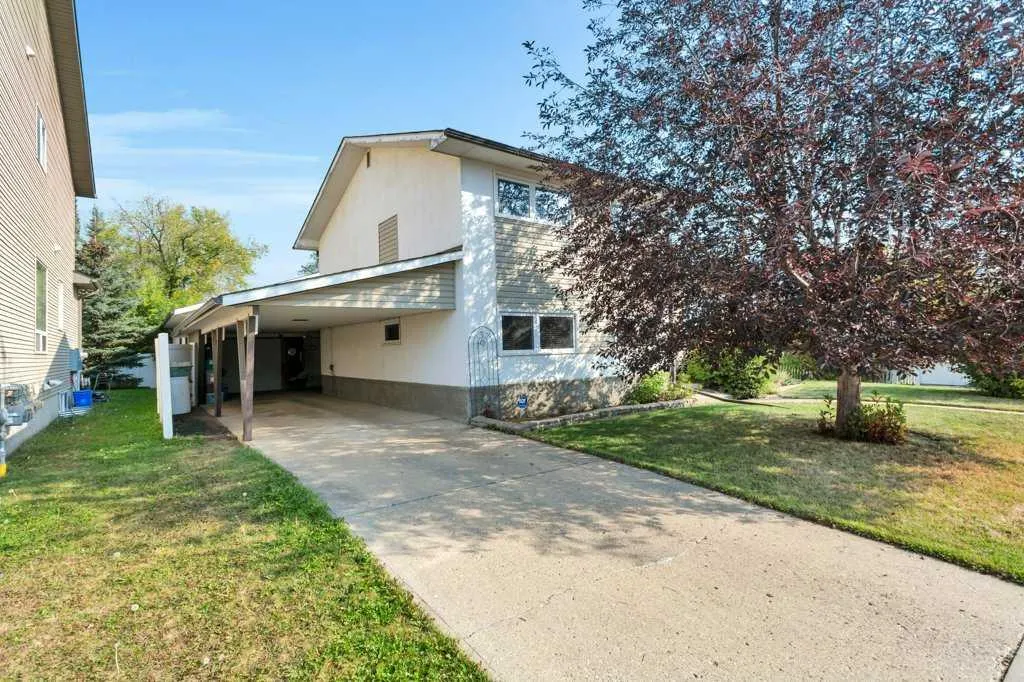 5436 53 Avenue