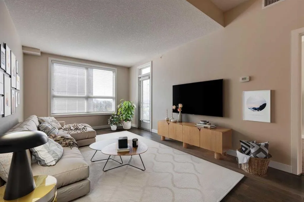 1110 3 Avenue NW, #707