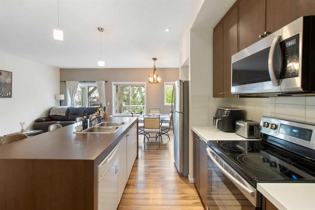 300 Evanscreek Court NW, #107