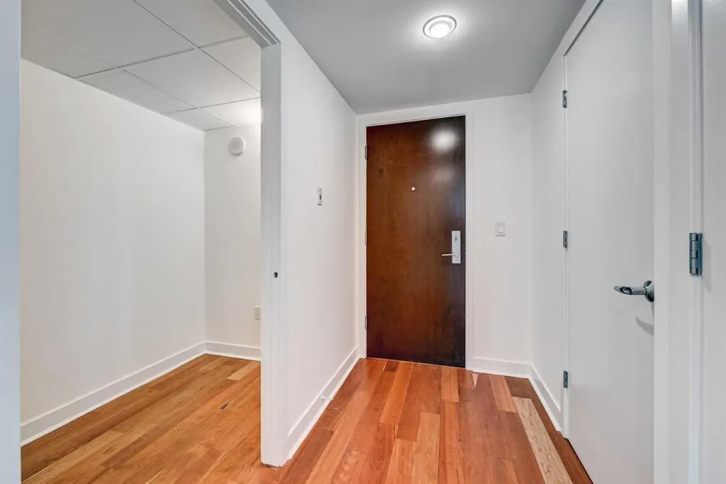 1118 12 Avenue SW, #2404