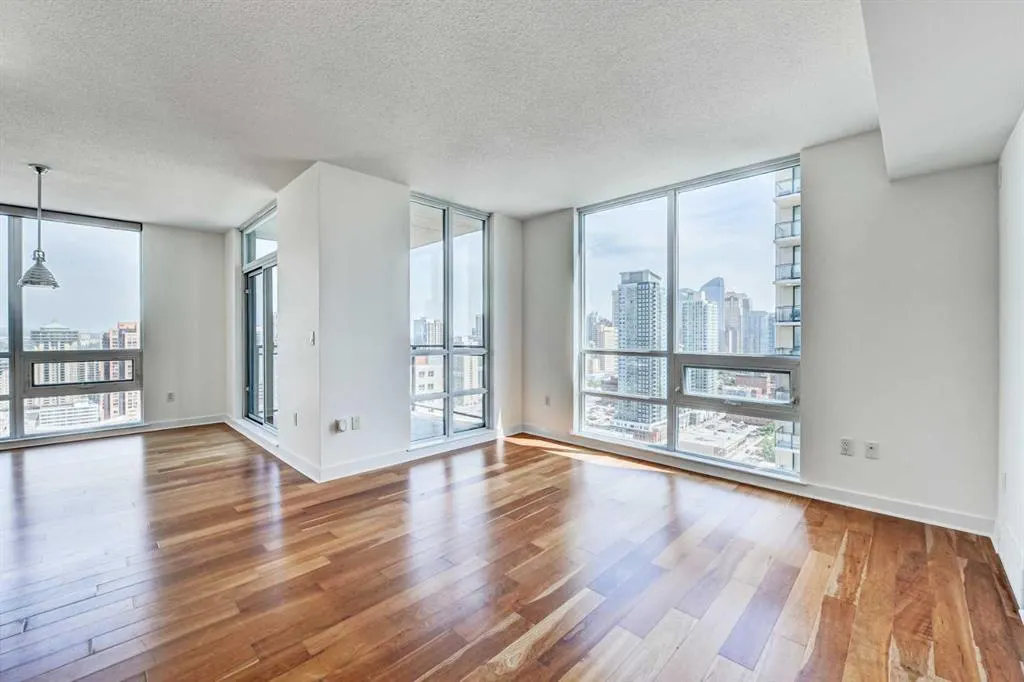 1118 12 Avenue SW, #2404
