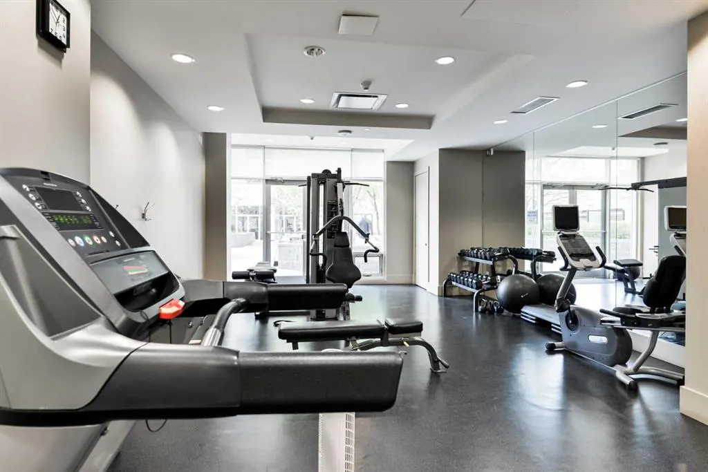 1118 12 Avenue SW, #2404