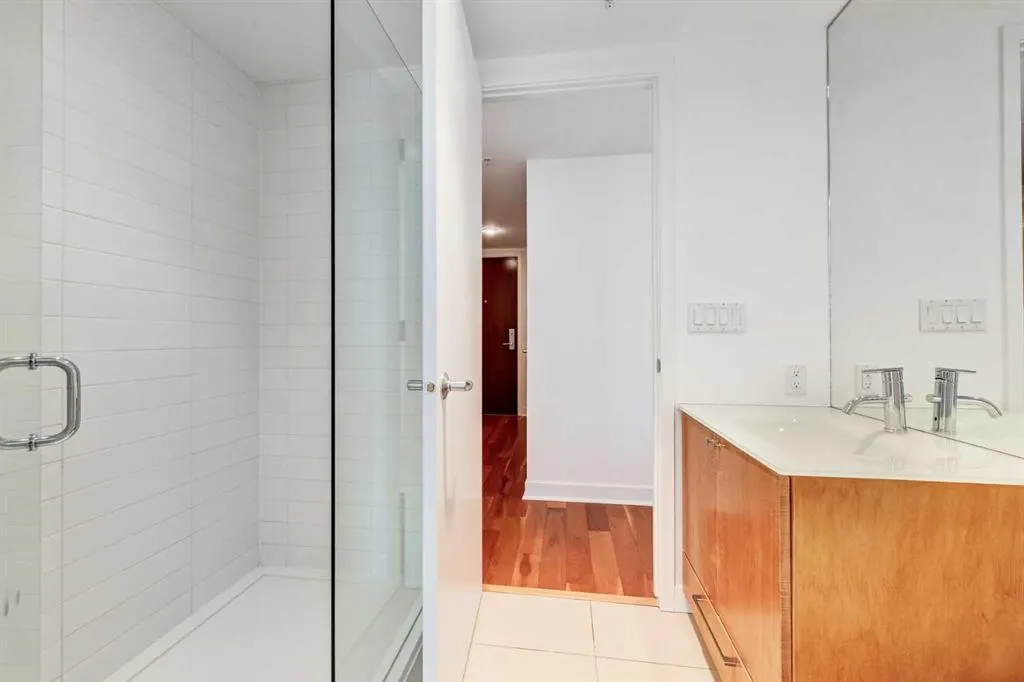 1118 12 Avenue SW, #2404