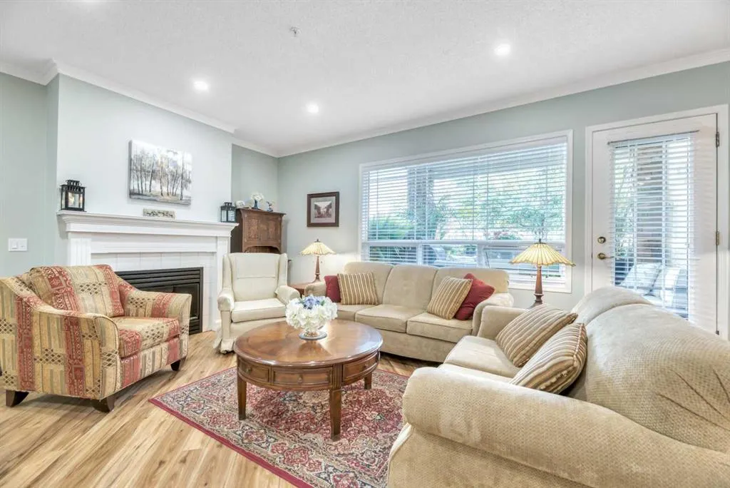 2144 Paliswood Road SW, #106