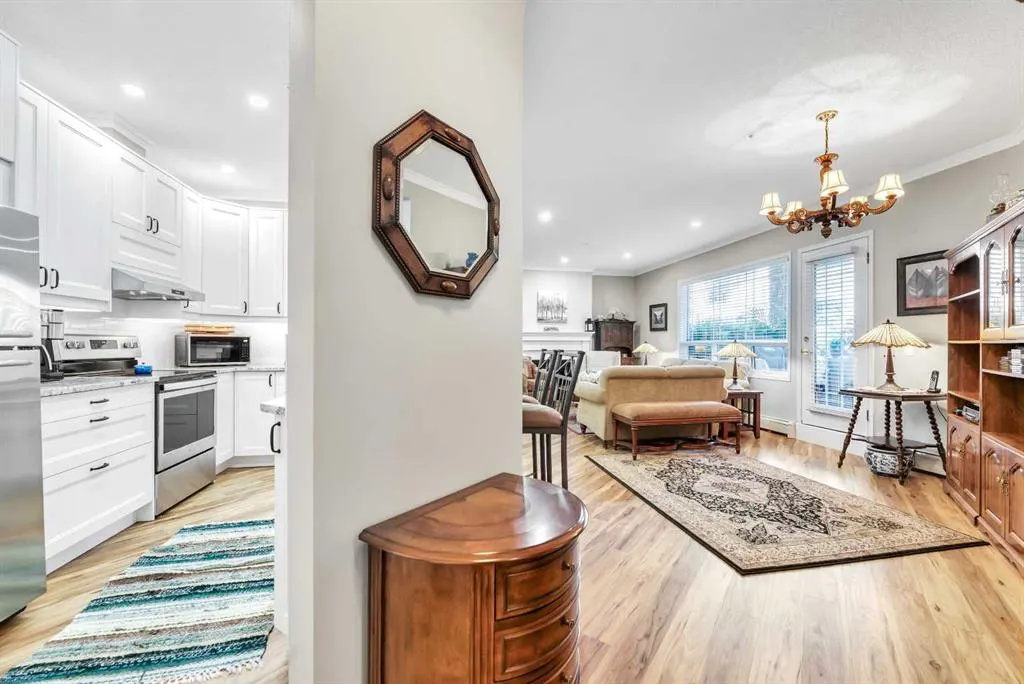 2144 Paliswood Road SW, #106