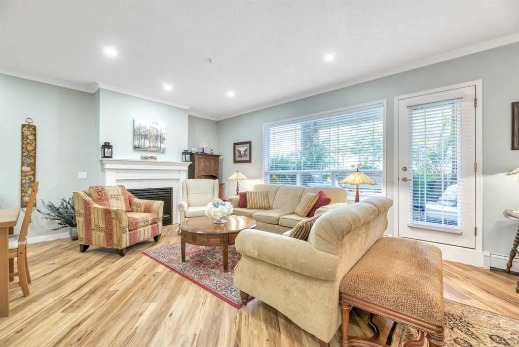 2144 Paliswood Road SW, #106