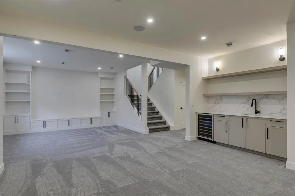 48 Elveden Park SW