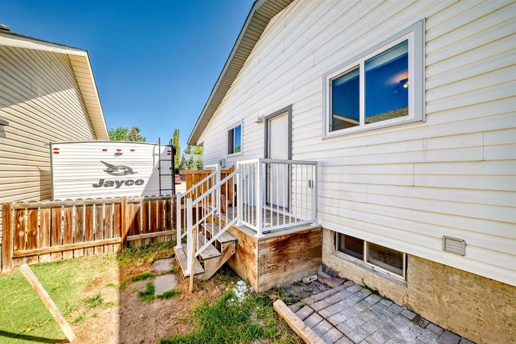 66 Eldridge Rise SE