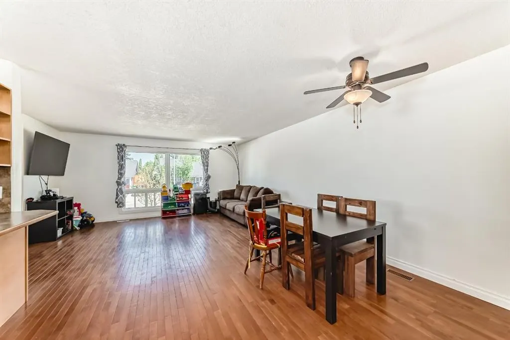 66 Eldridge Rise SE