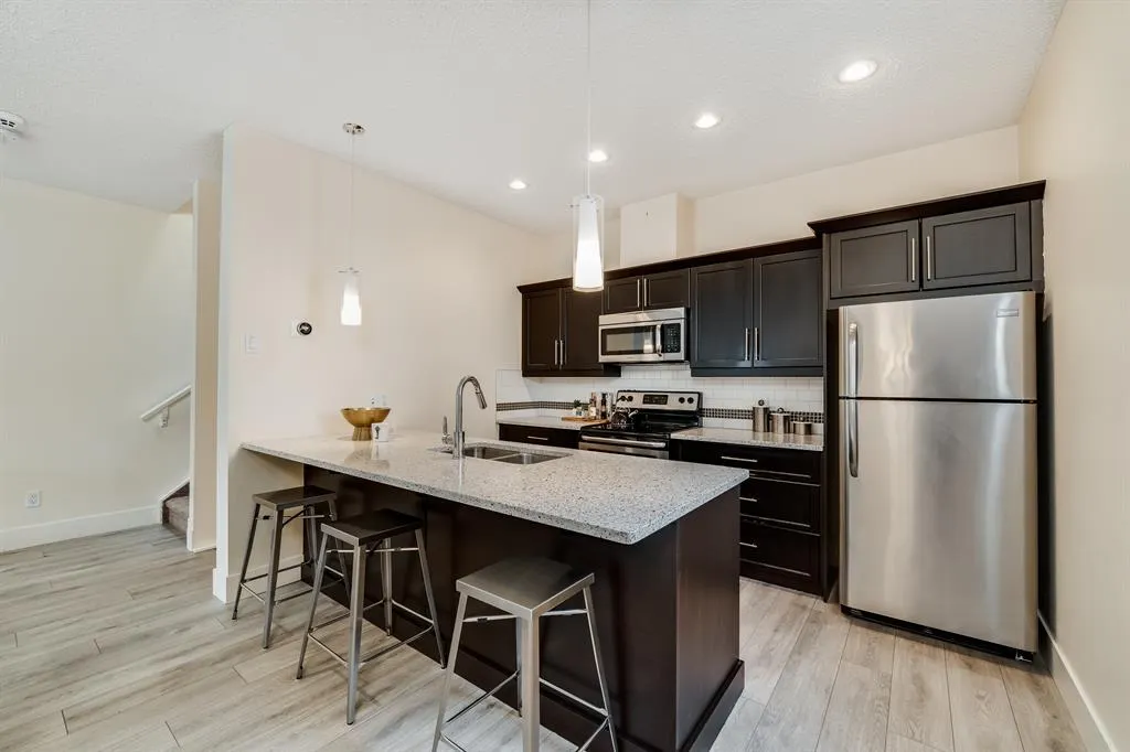 2008 12 Avenue SW, #2