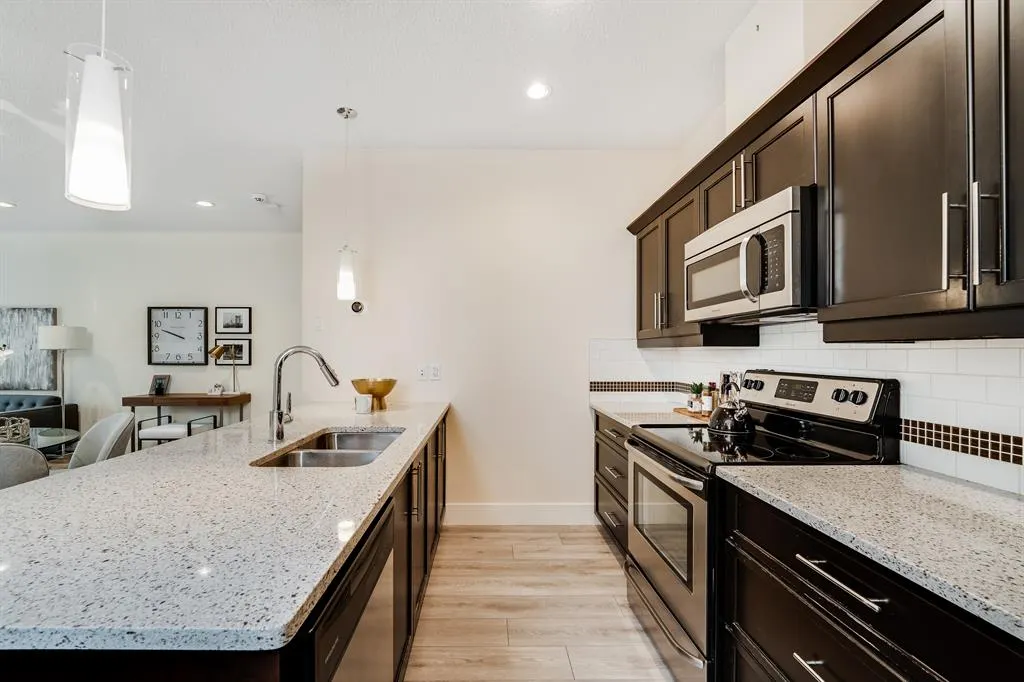2008 12 Avenue SW, #2