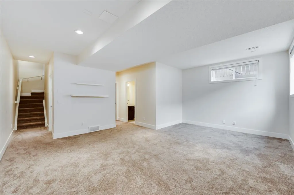 2008 12 Avenue SW, #2