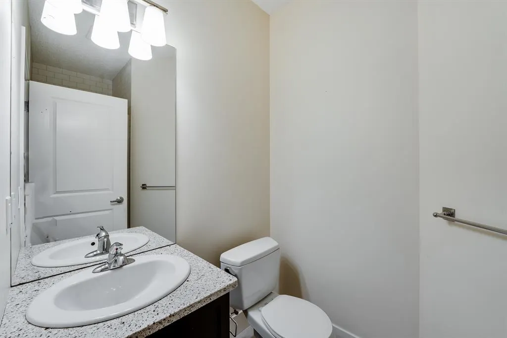 2008 12 Avenue SW, #2