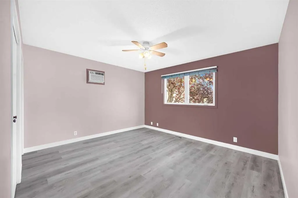 115 Whitman Place NE
