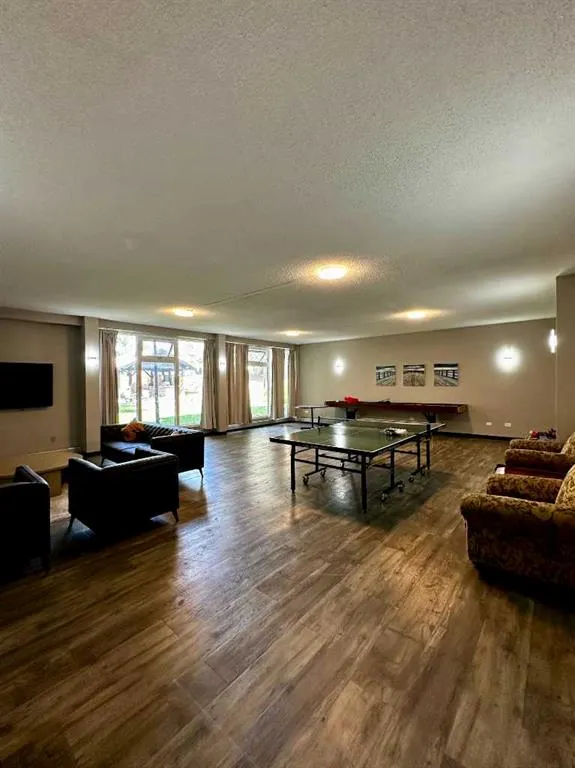 1616 8 Avenue NW, #109