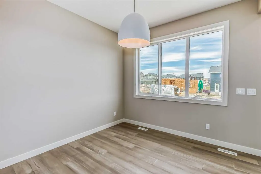 291 Waterford Heights