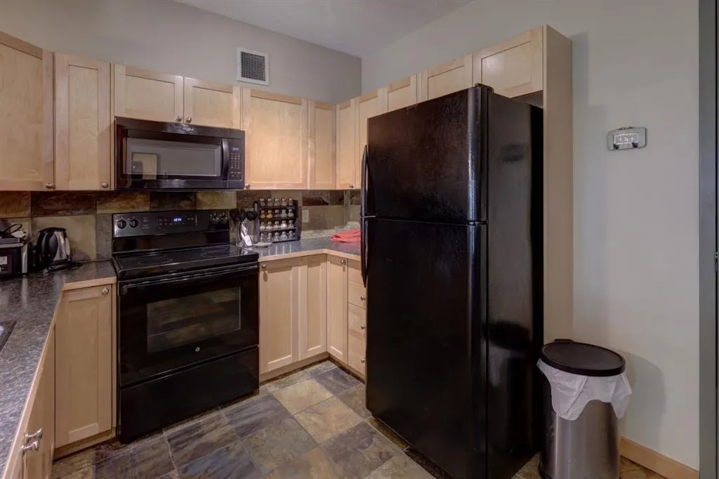 109 Montane Road, #217