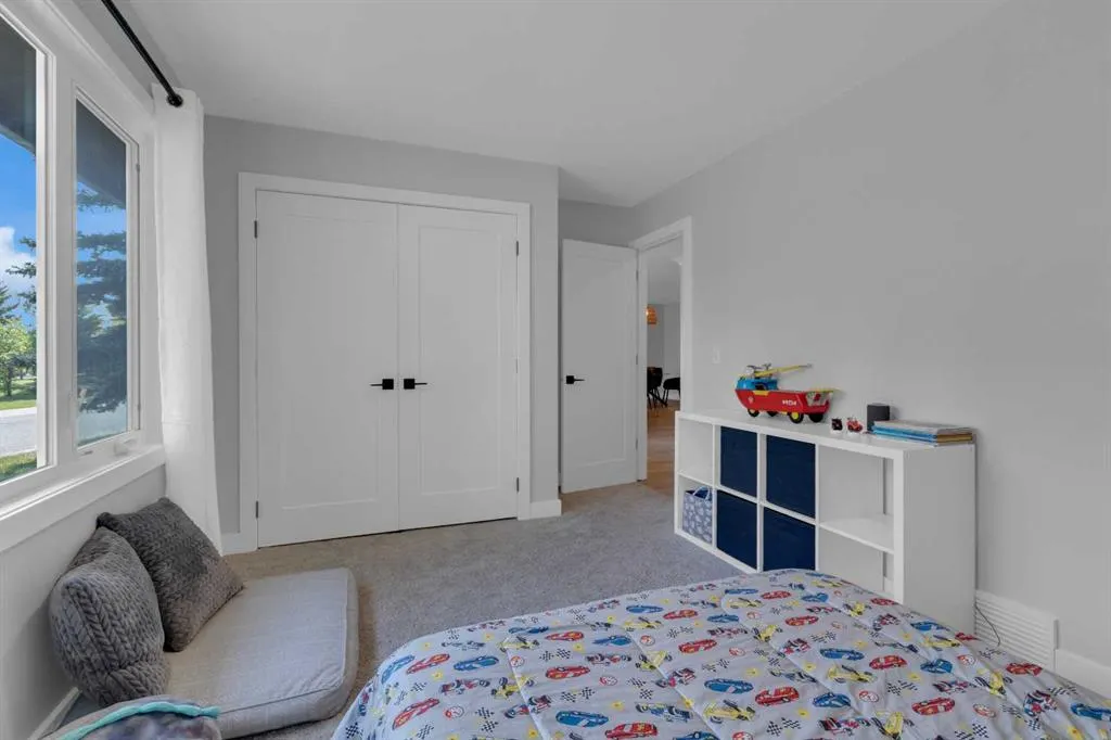 39 Midpark Close SE