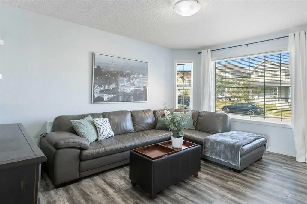 186 Citadel Acres Close NW