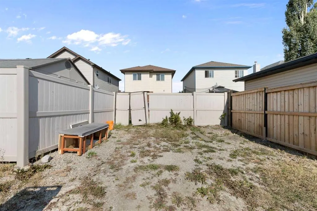 186 Citadel Acres Close NW