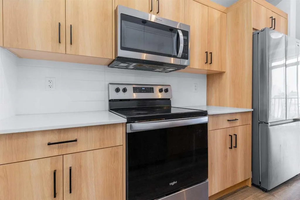20 Sage Hill Walk NW, #208