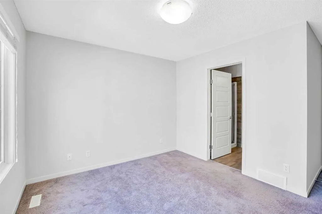 410 Nolanlake Villas NW