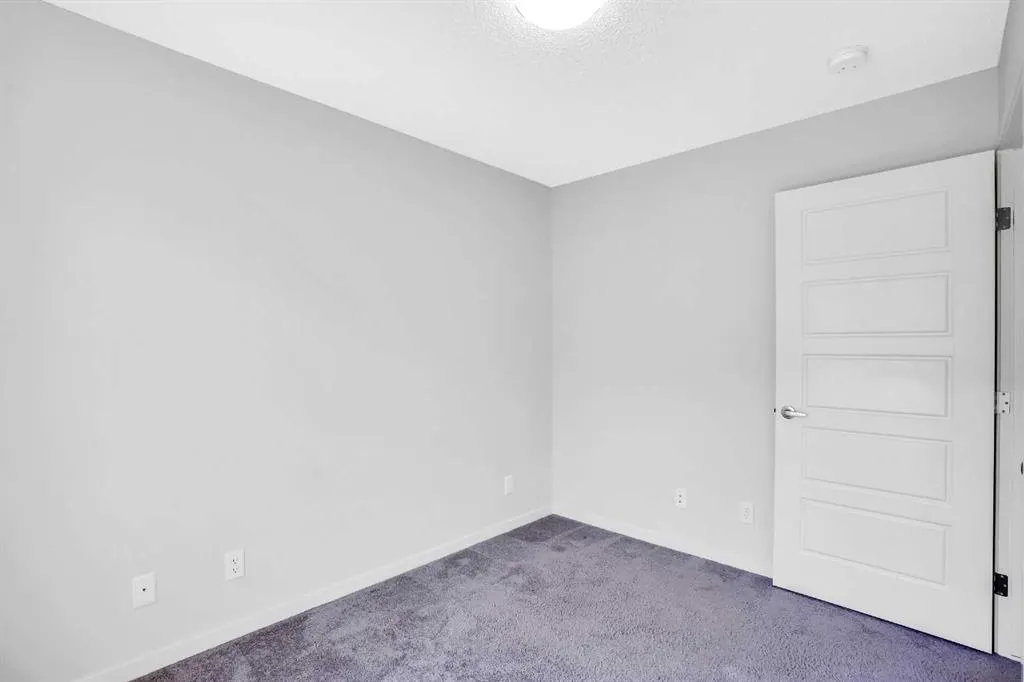 410 Nolanlake Villas NW