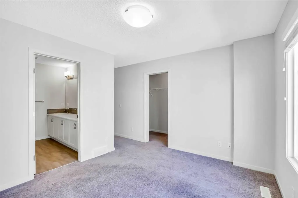 410 Nolanlake Villas NW