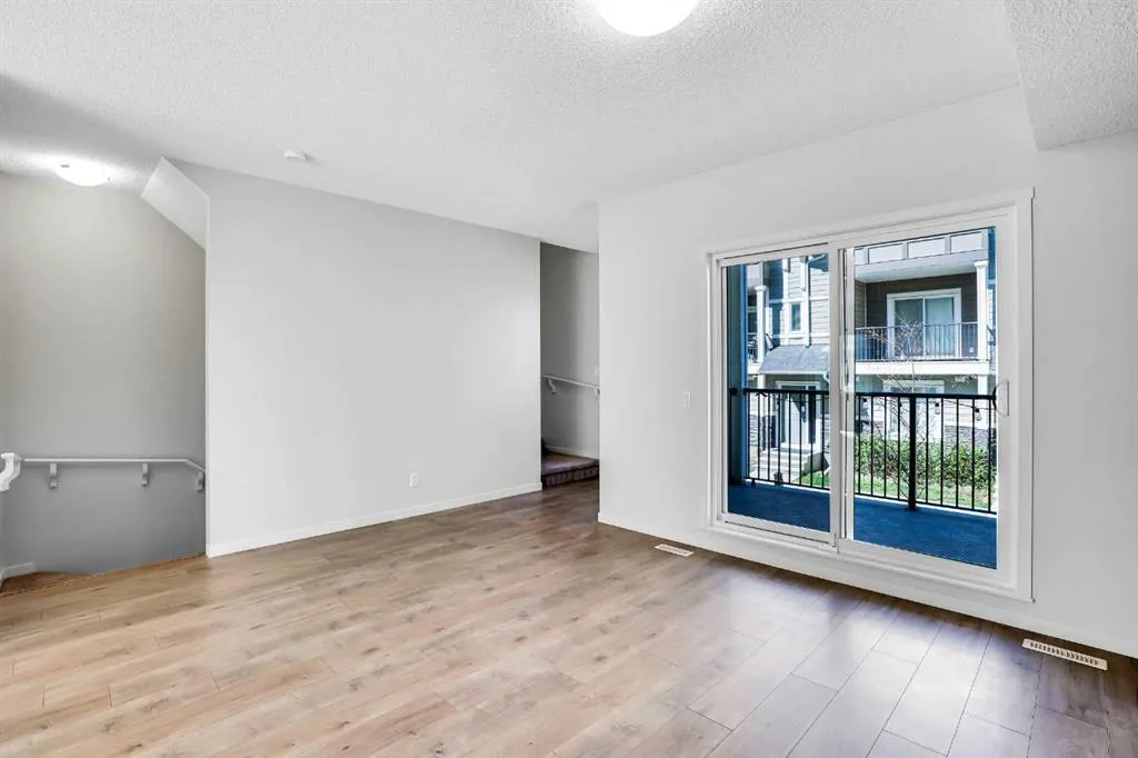 410 Nolanlake Villas NW