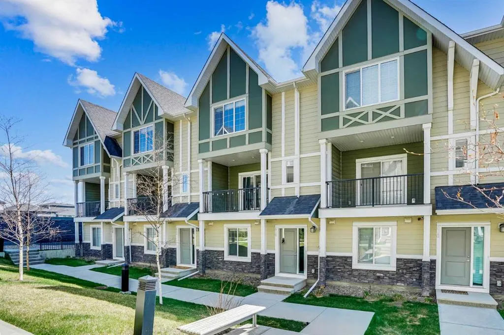 410 Nolanlake Villas NW