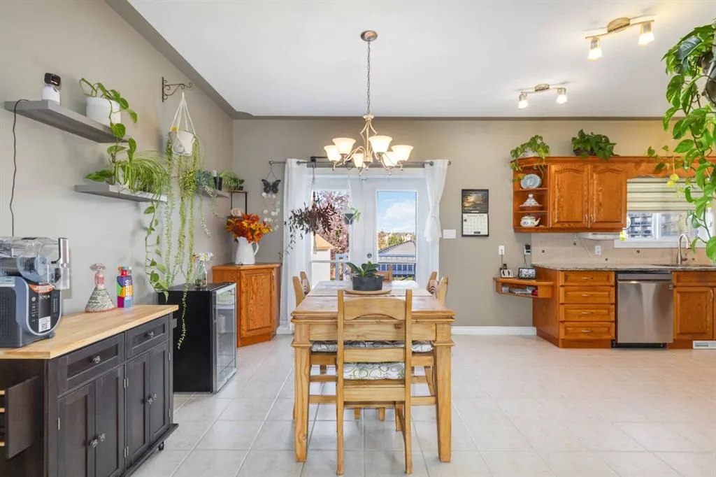 129 Pickles Crescent
