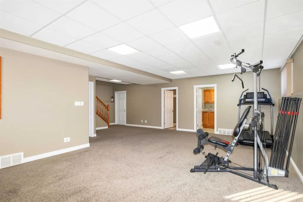 129 Pickles Crescent