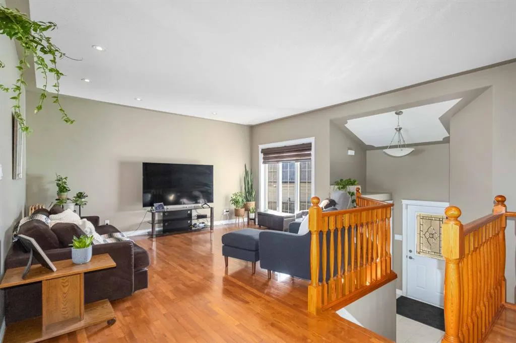 129 Pickles Crescent