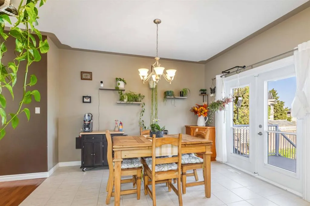 129 Pickles Crescent