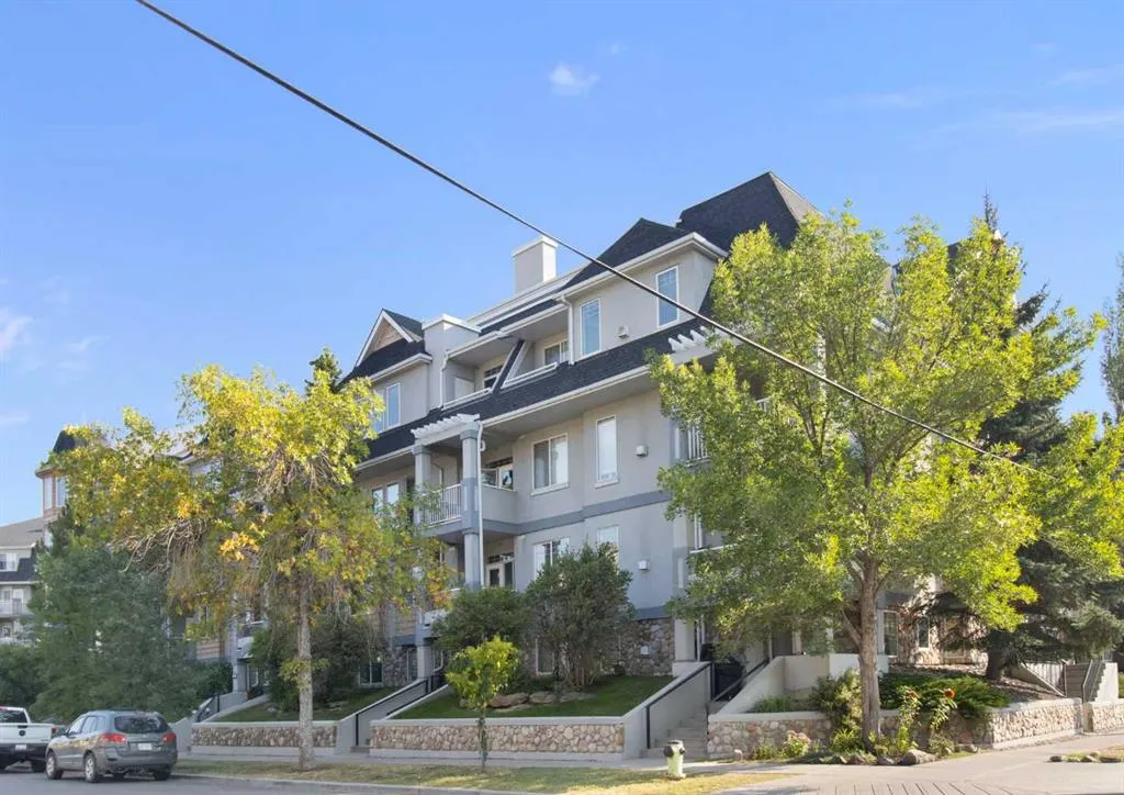2422 Erlton Street SW, #404