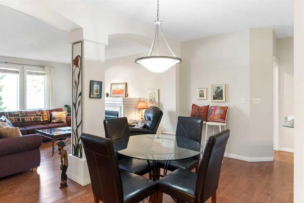 2422 Erlton Street SW, #404
