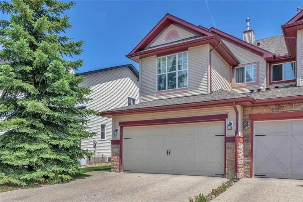86 Silverado Range Heights SW
