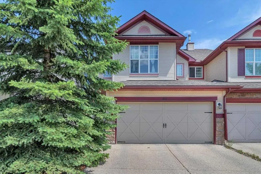 86 Silverado Range Heights SW