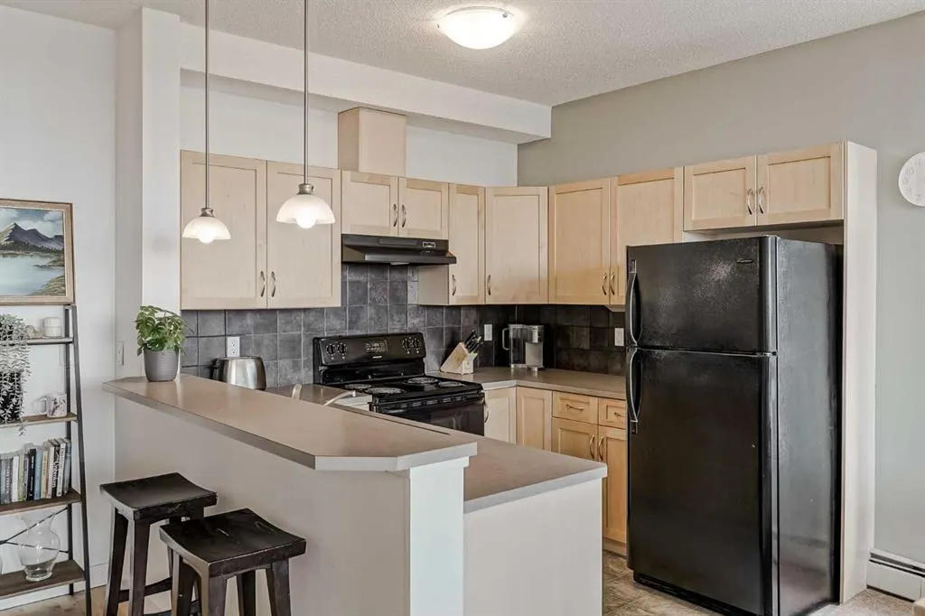 540 5 Avenue NE, #301