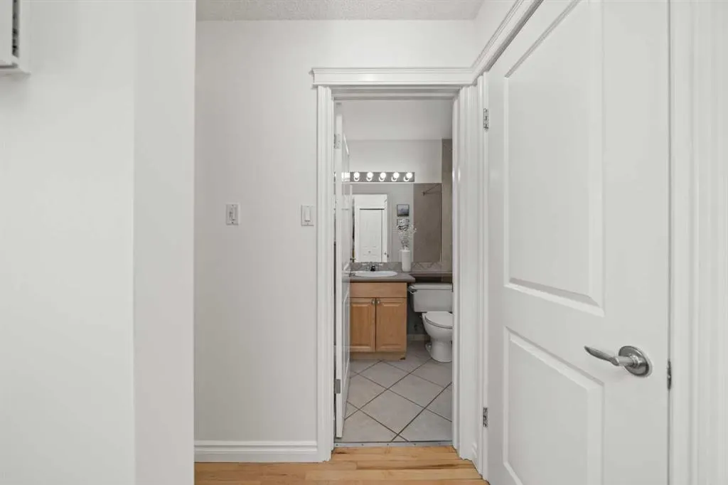 1411 7 Street SW, #203