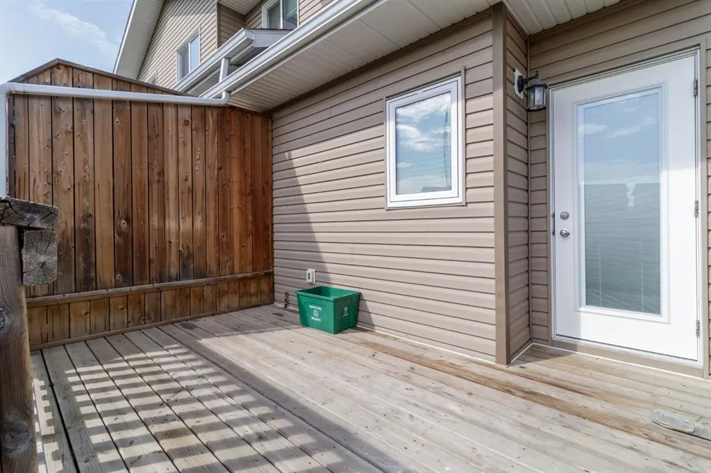 7 Crestview Boulevard