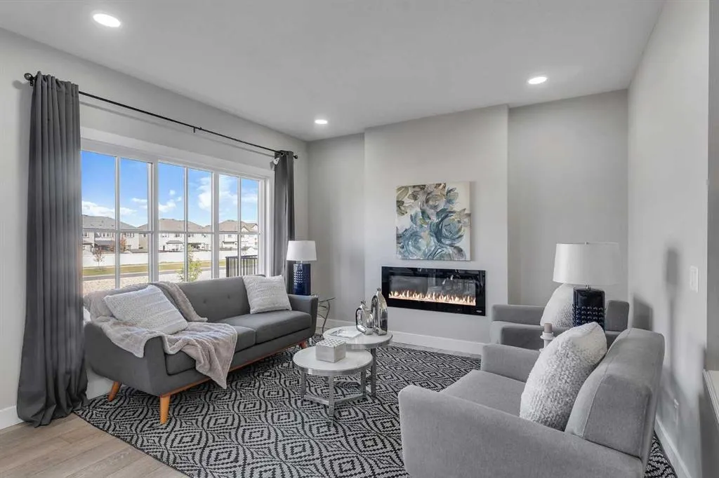 1209 Chinook Gate Bay SW