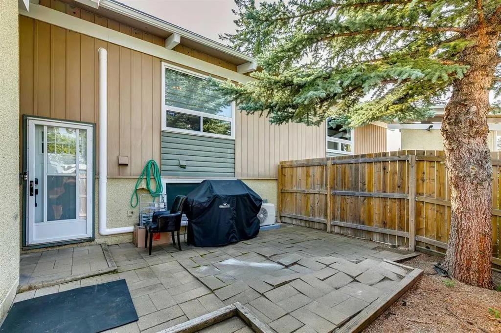 11010 Bonaventure Drive SE, #1004