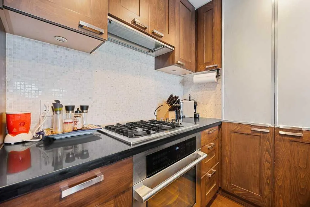 222 Riverfront Avenue SW, #812